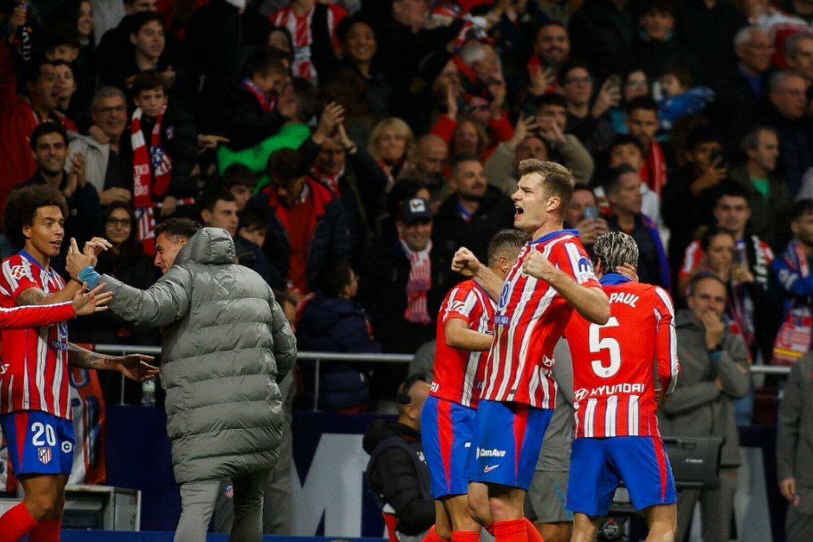 Sorloth celebrando su gol