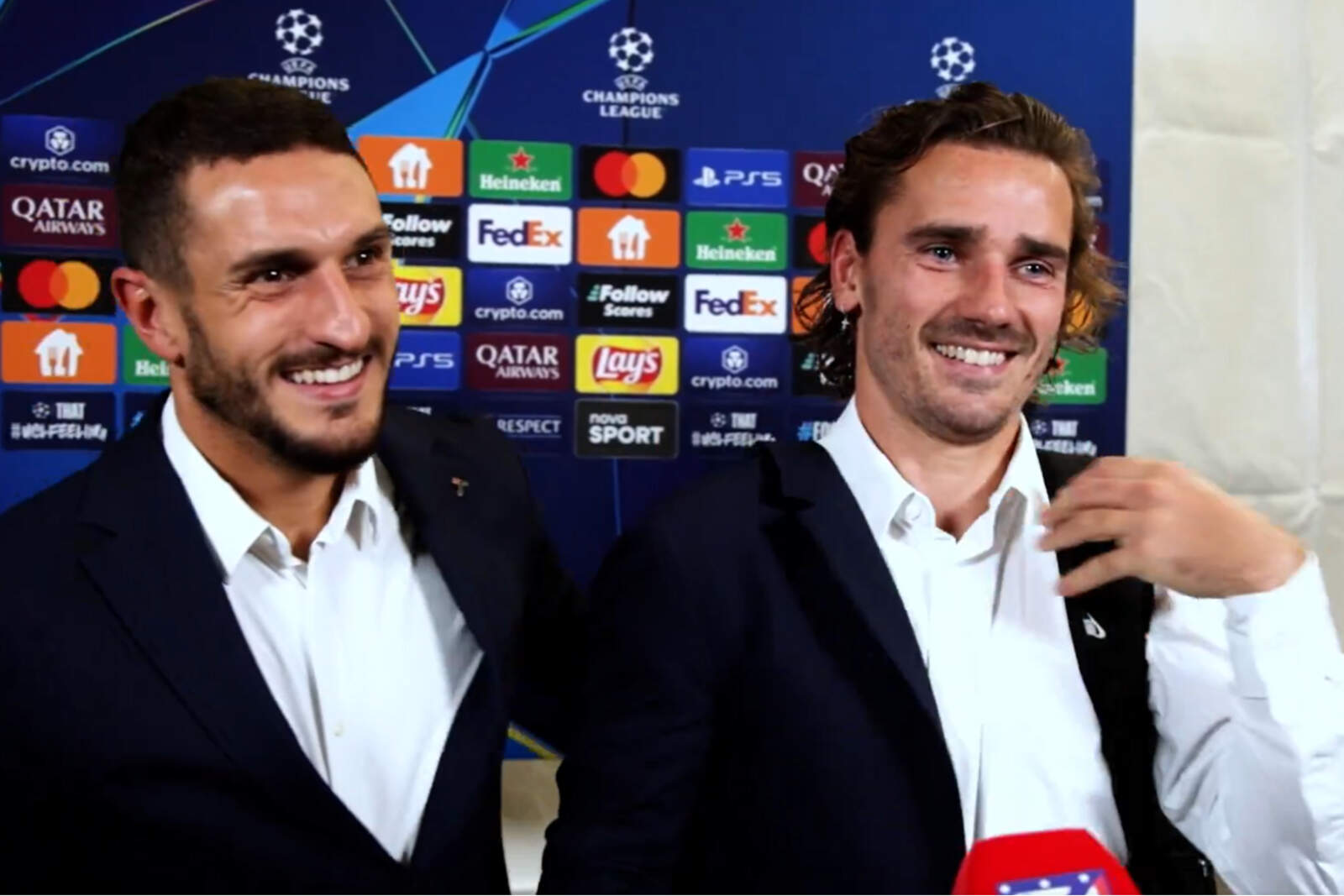 Antoine Griezmann y Koke atendieron a los medios del Atlético de Madrid