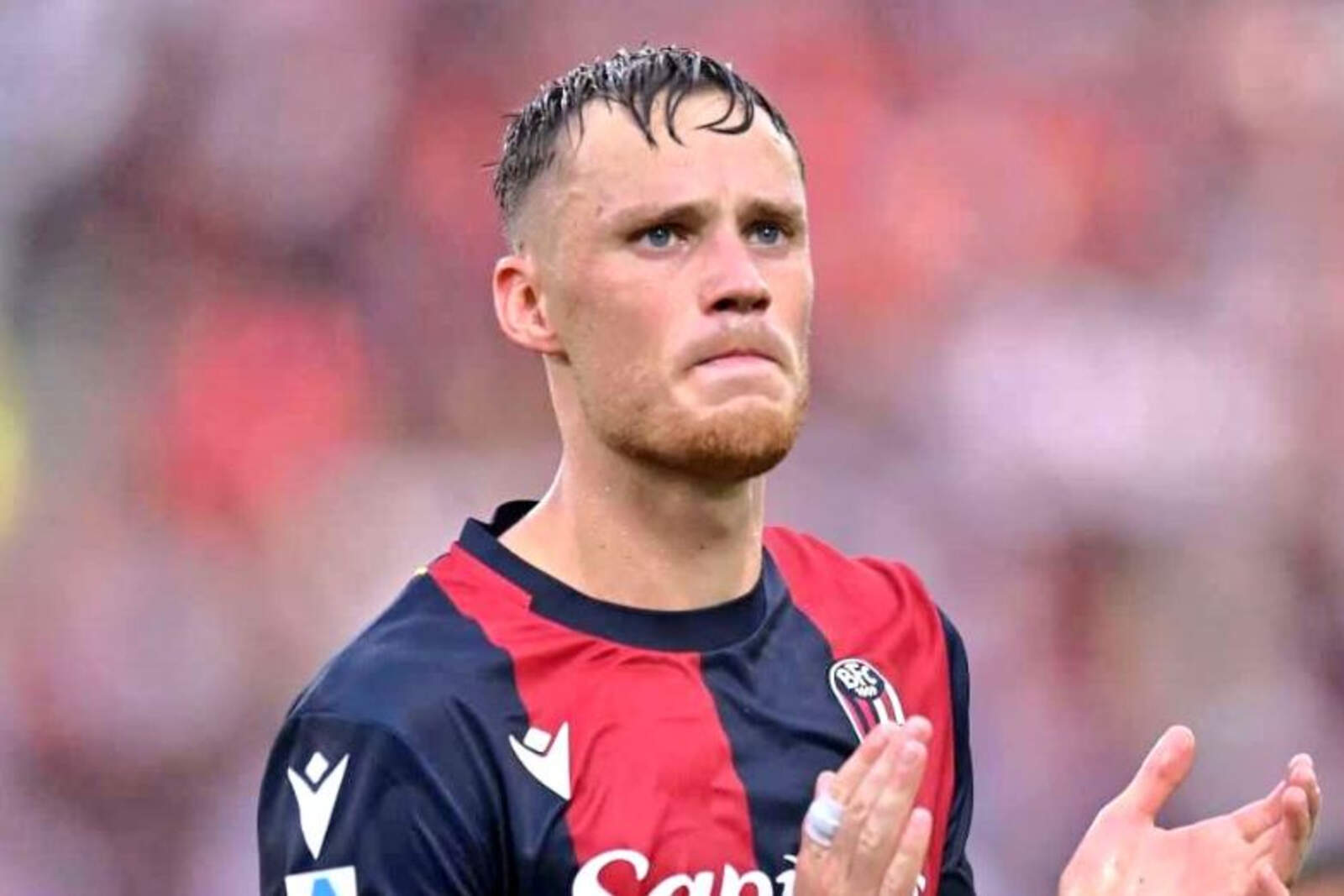 Sam Beukema con el Bologna