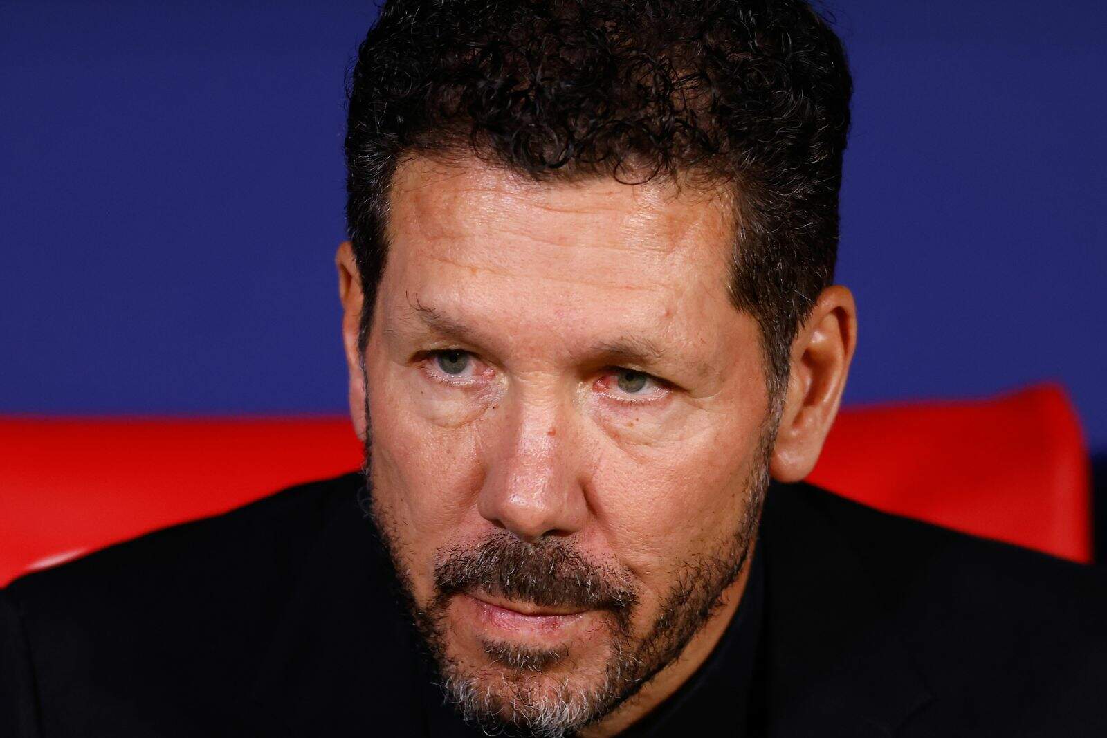 Simeone espera fichajes