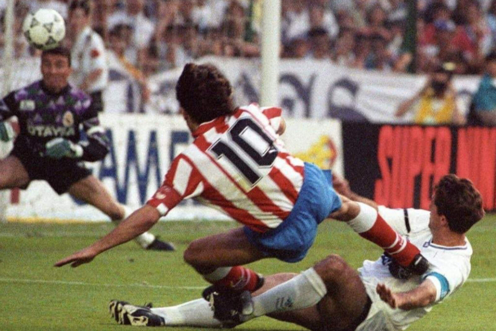 Futre ante el Real Madrid/ X Futre
