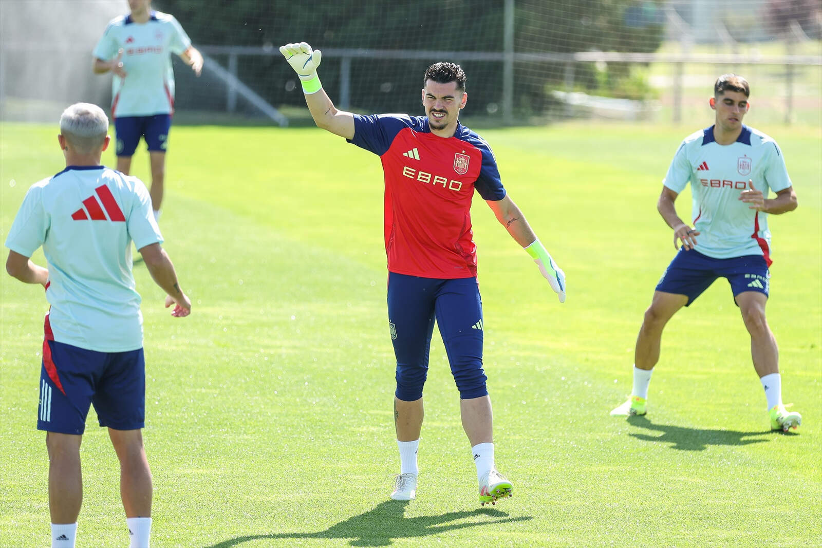 Iturbe con la selección de Santi Denia