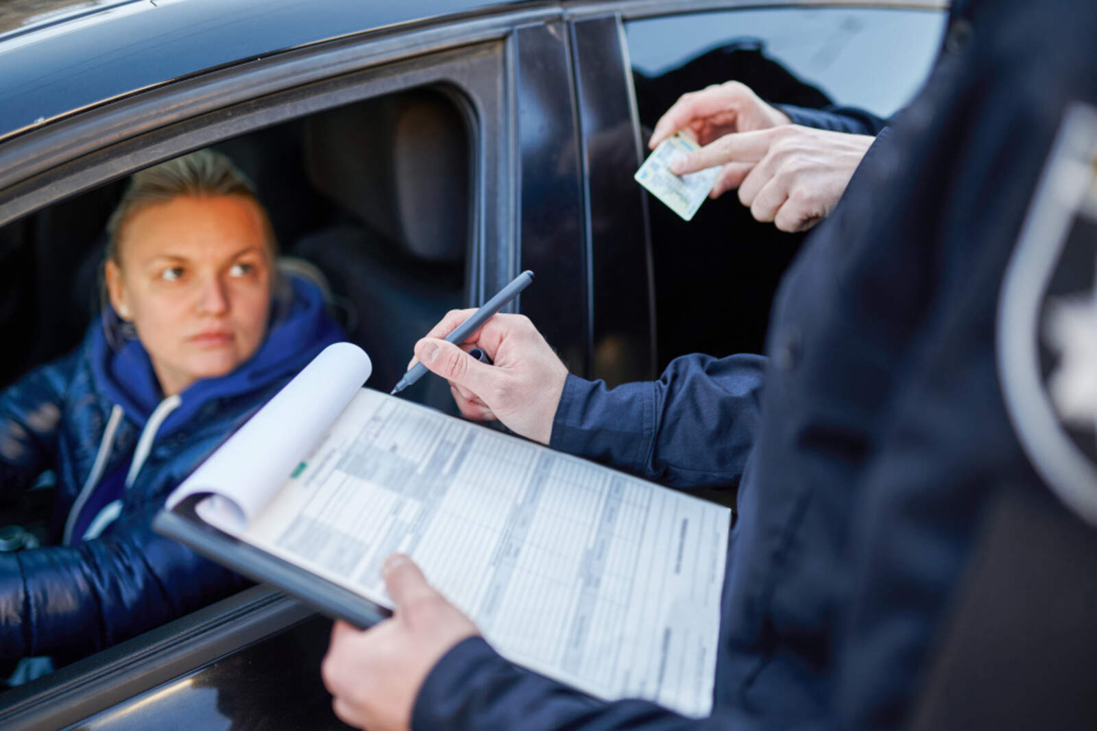 Las multas por no llevar el  cinturón de seguridad recaen en el conductor