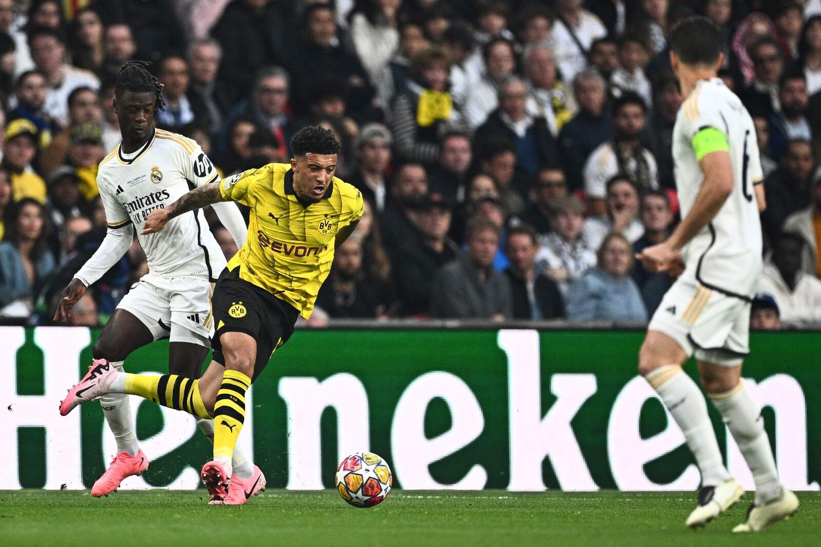 Sancho es una opción para el Atleti