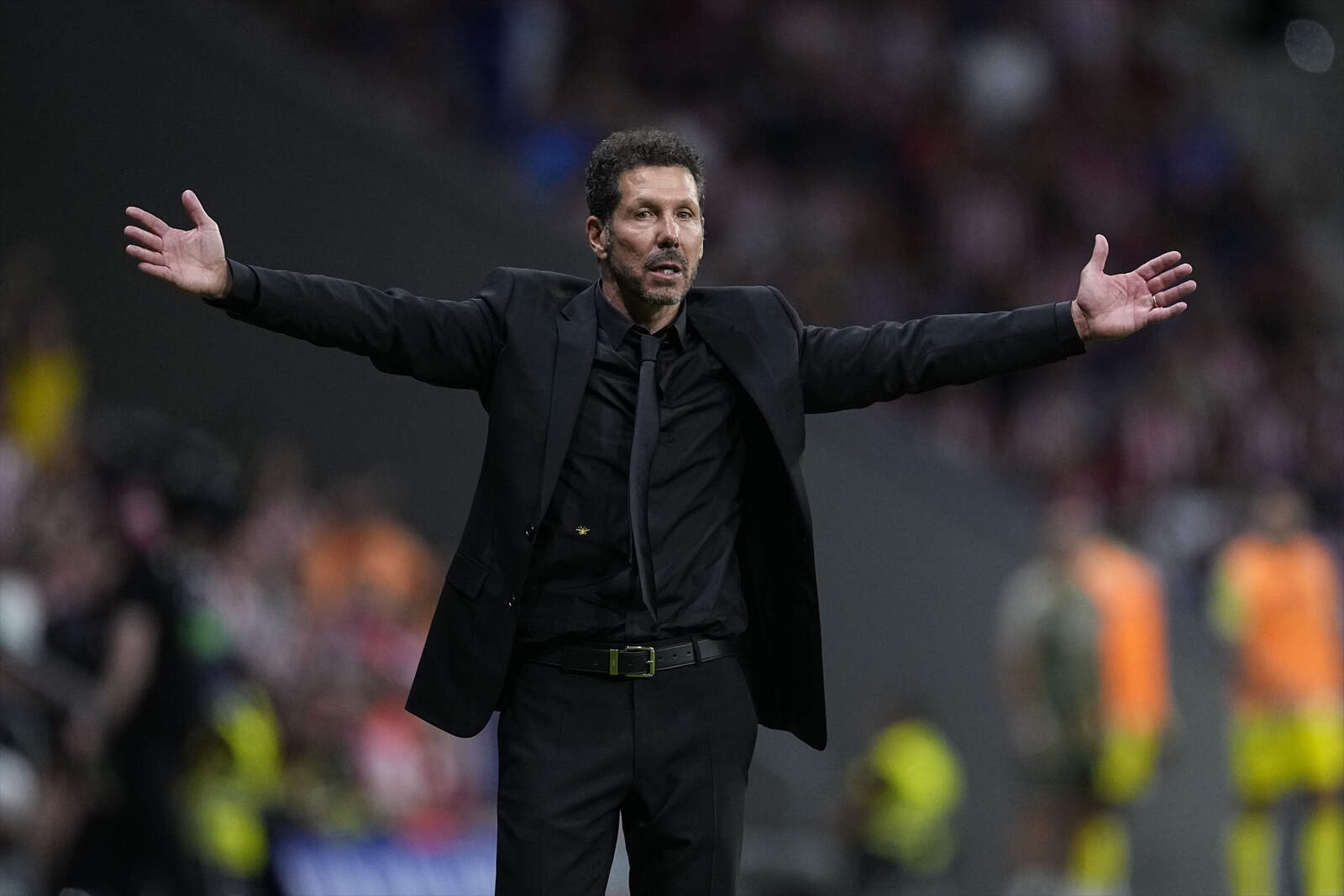 Simeone no podrá entrenar el martes