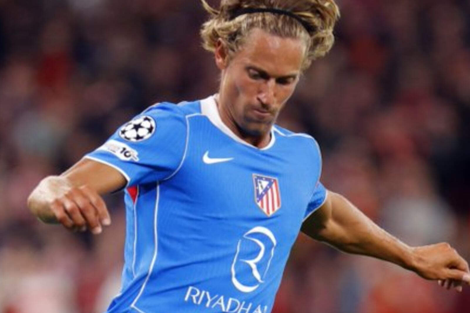 Llorente hizo un doblete en Anfield