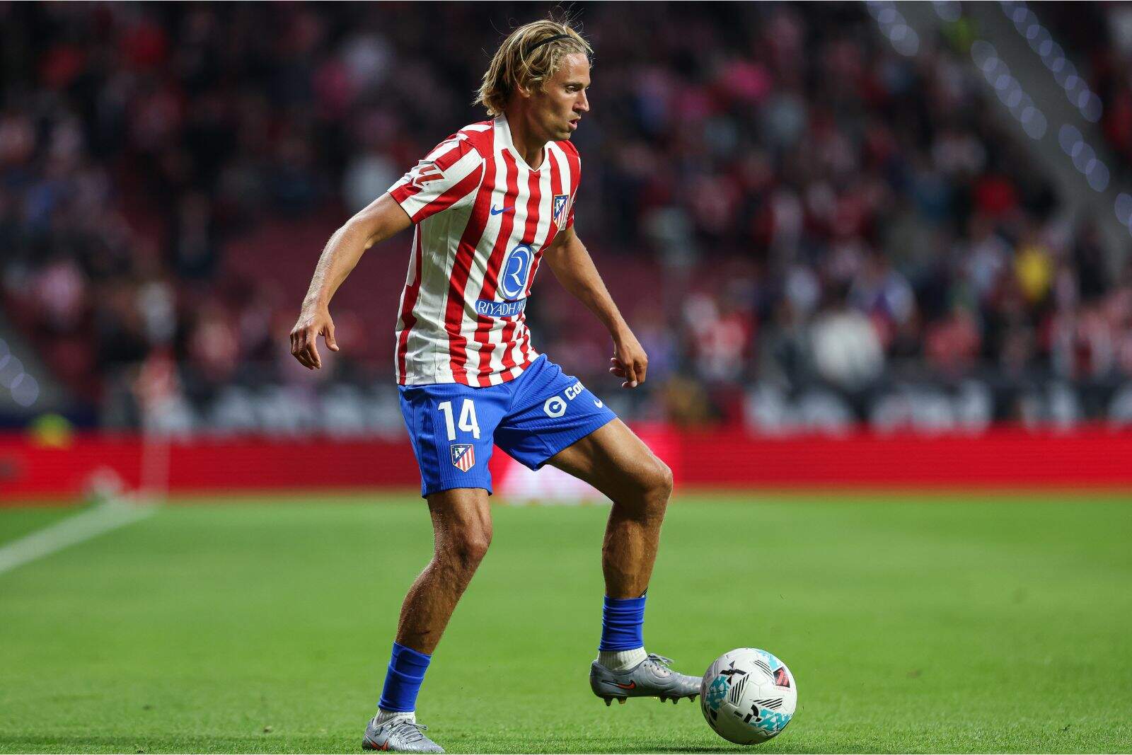 Llorente regresa al centro del campo