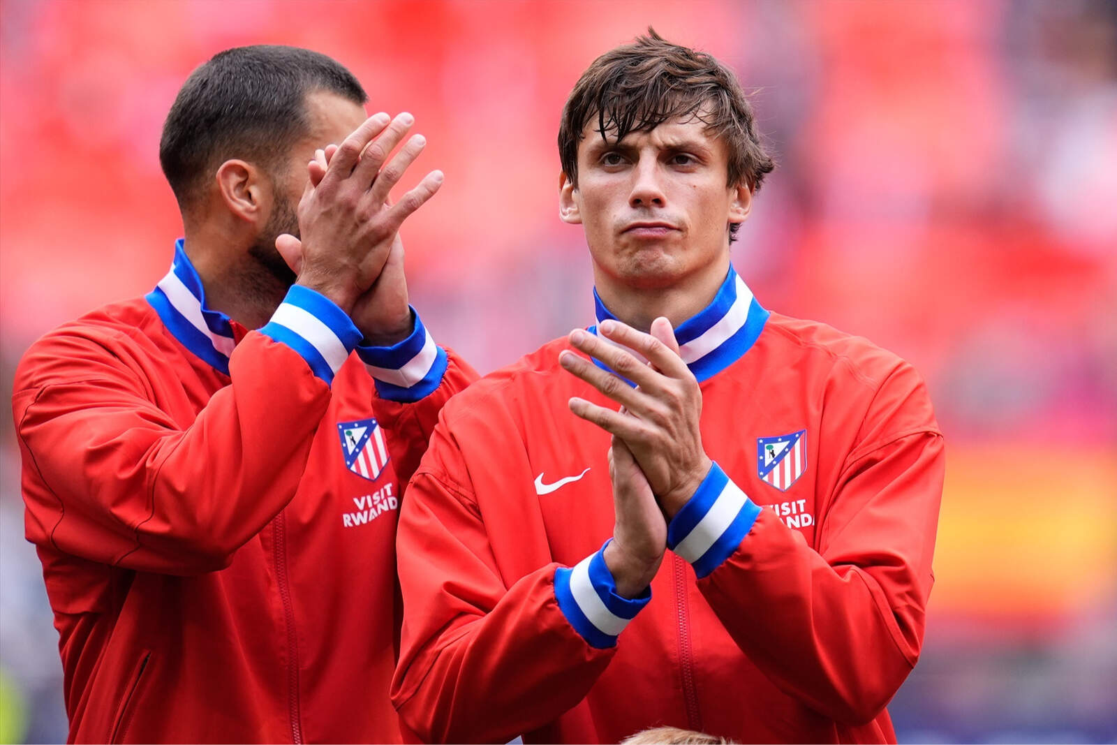Le Normand junto a Hancko | Fuente @Atleti