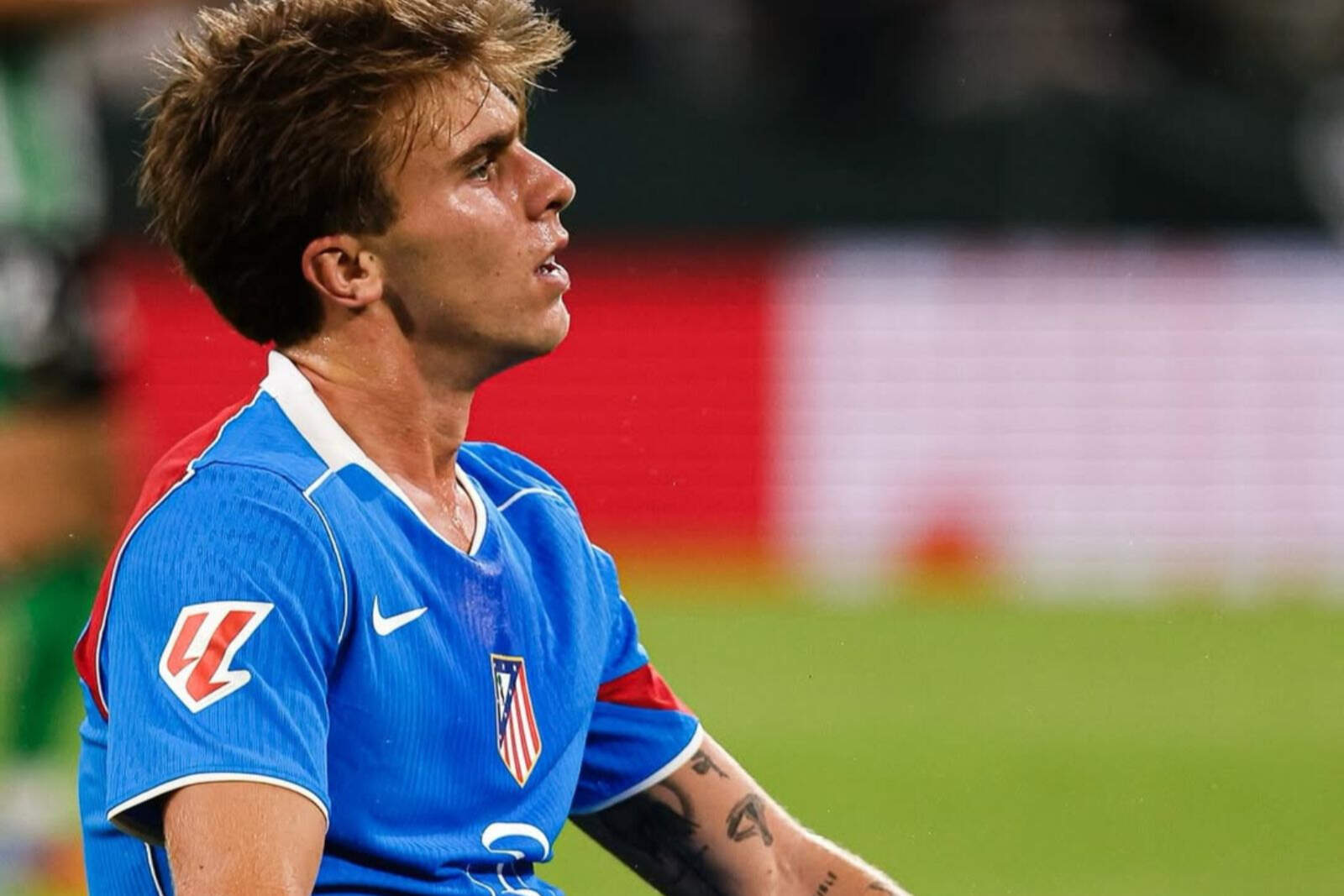 Barrios vuelve a caer lesionado en Sevilla (Fuente: @Atleti)