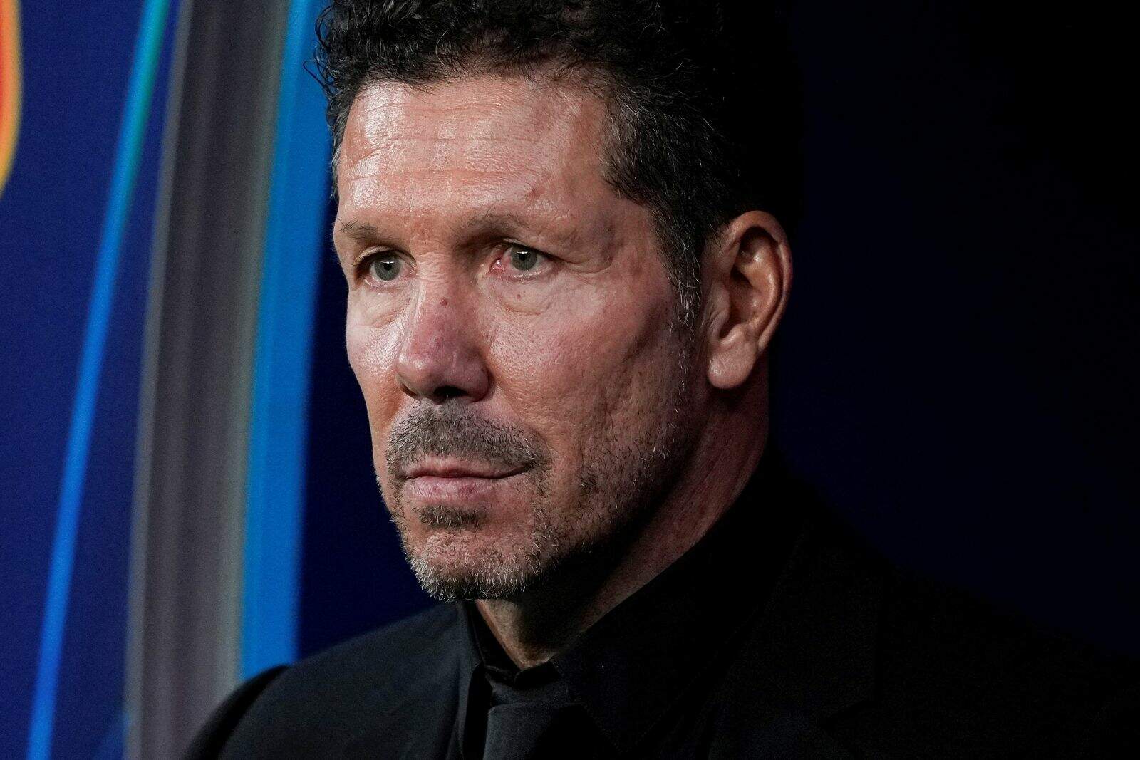 Simeone a la salida de vestuarios
