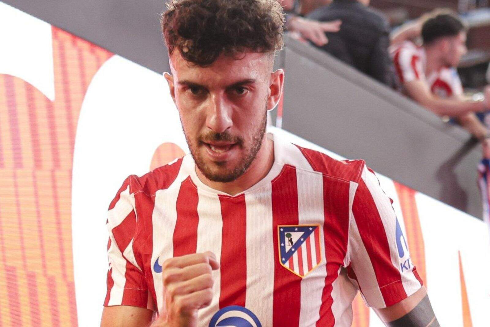 Ruggeri empieza a consolidarse. | Fuente: (@Atleti)