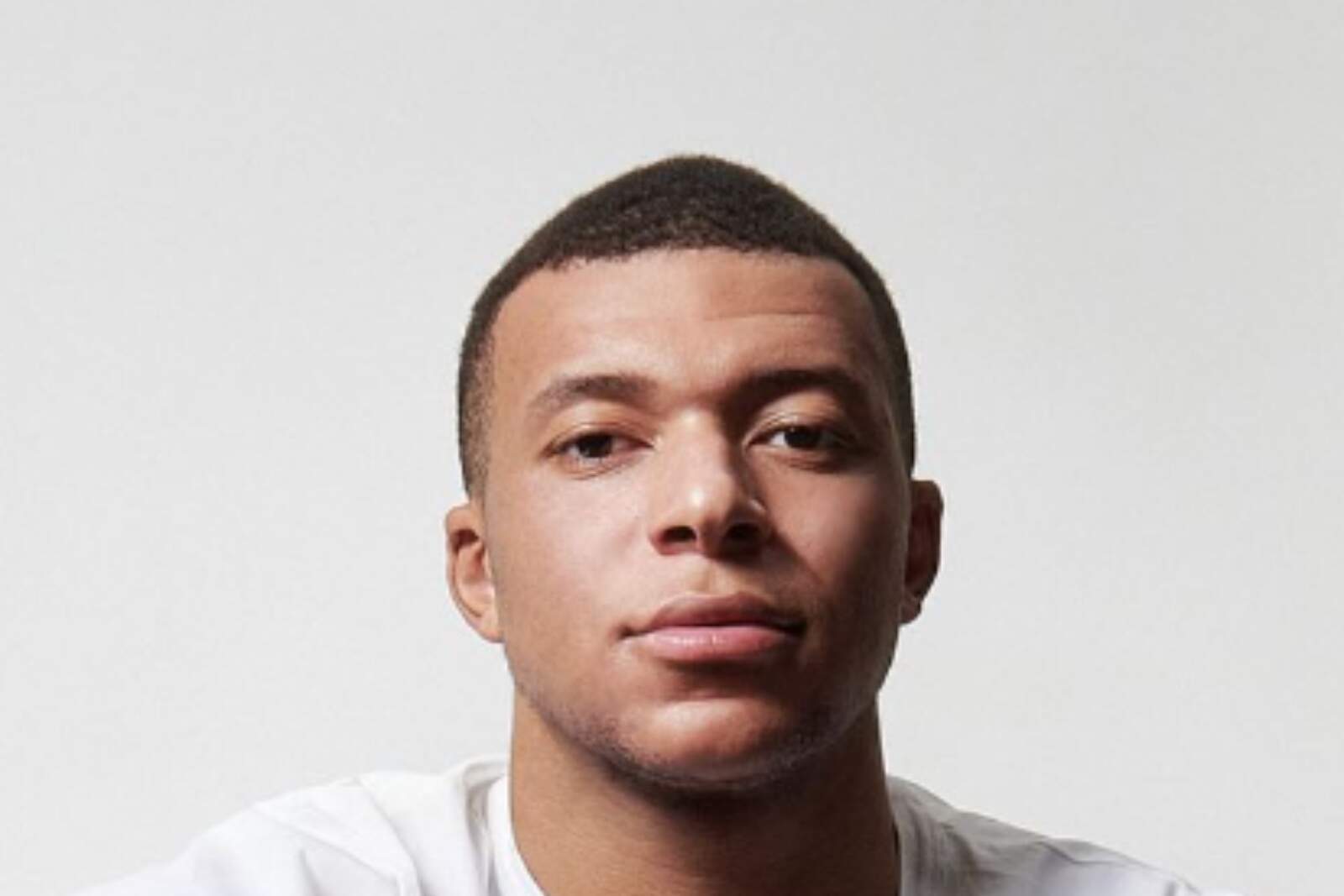 ¿Puede Apollo fichar un Mbappé?