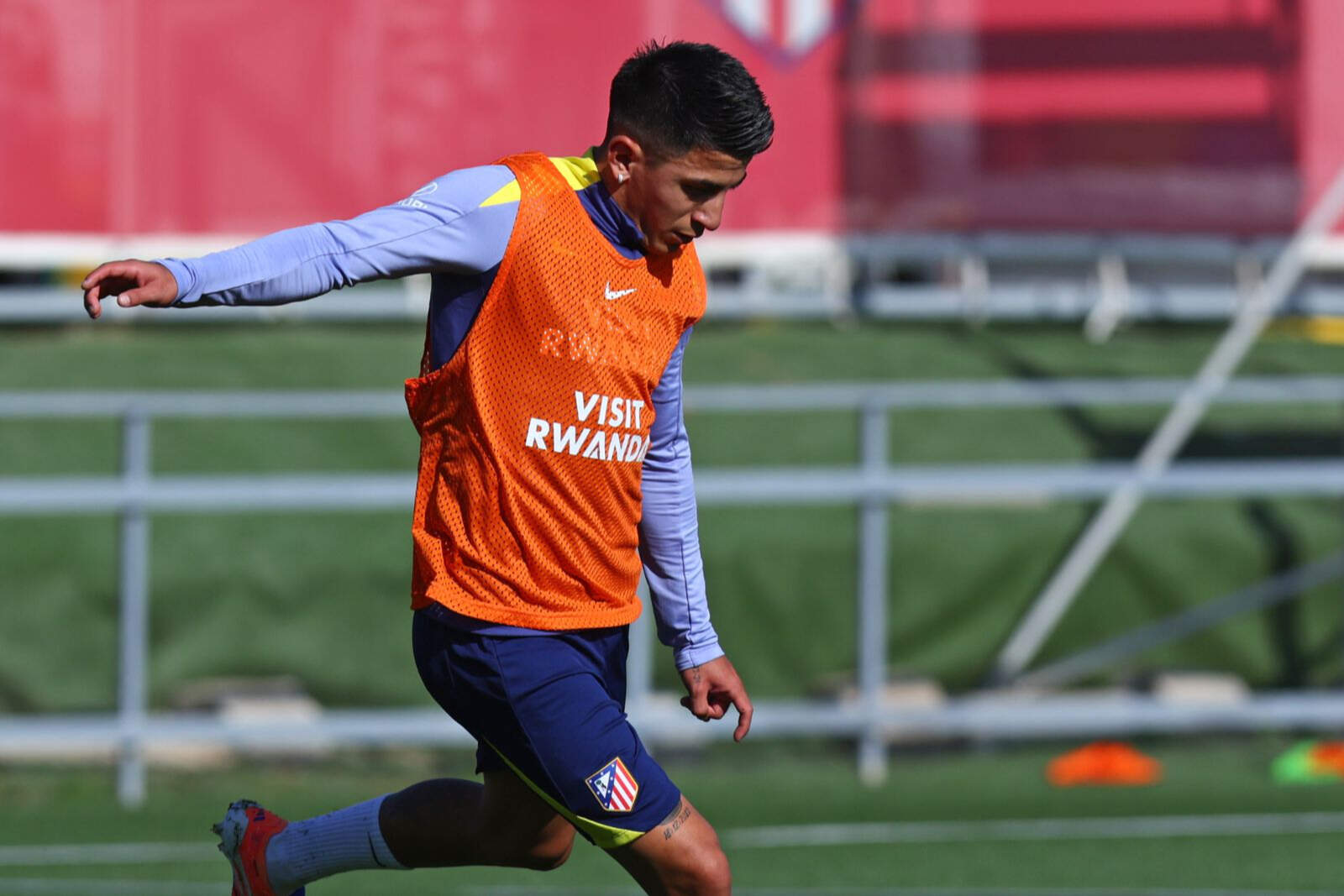 Almada en un entrenamiento