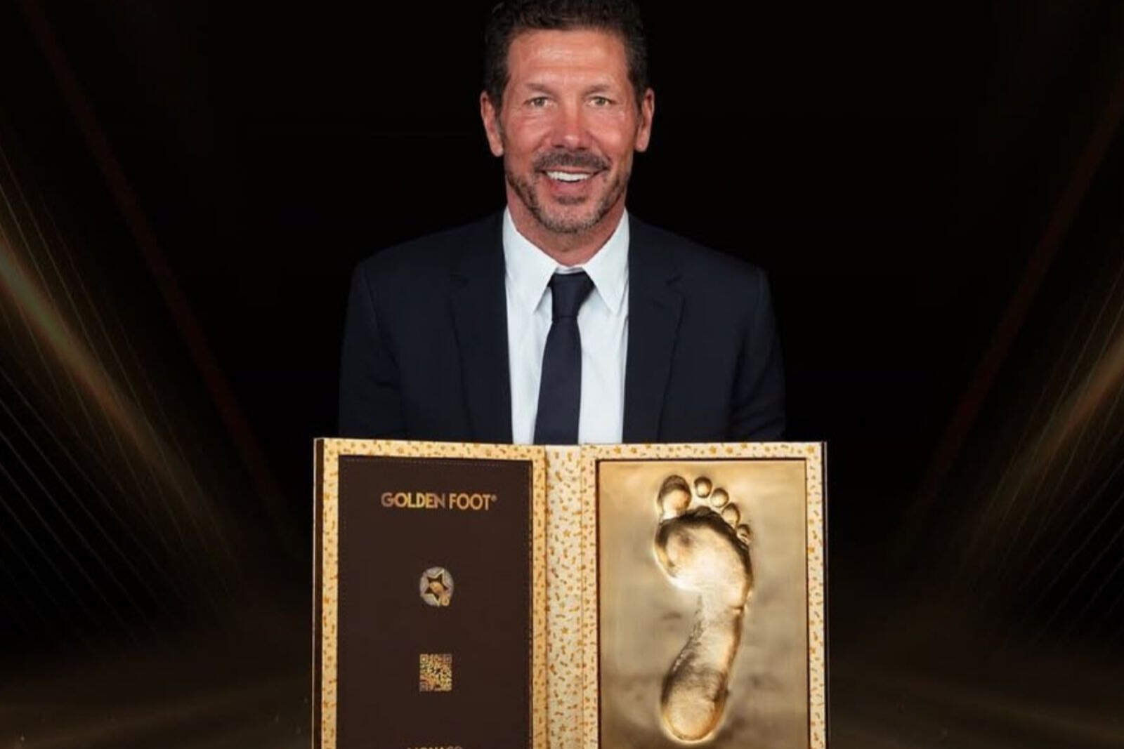 La felicidad de Simeone al ser galardonado