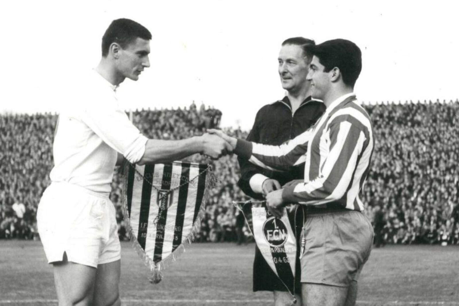 Enrique Collar fue capitán del Atlético