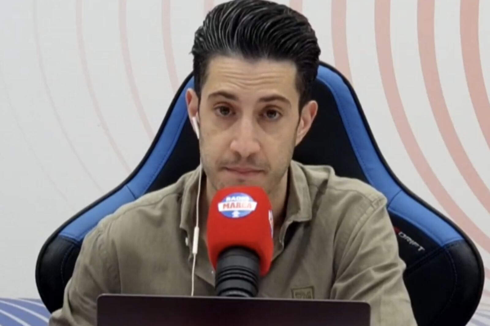 Miguel Quintana va duro contra Julián (Fuente: @migquintana)