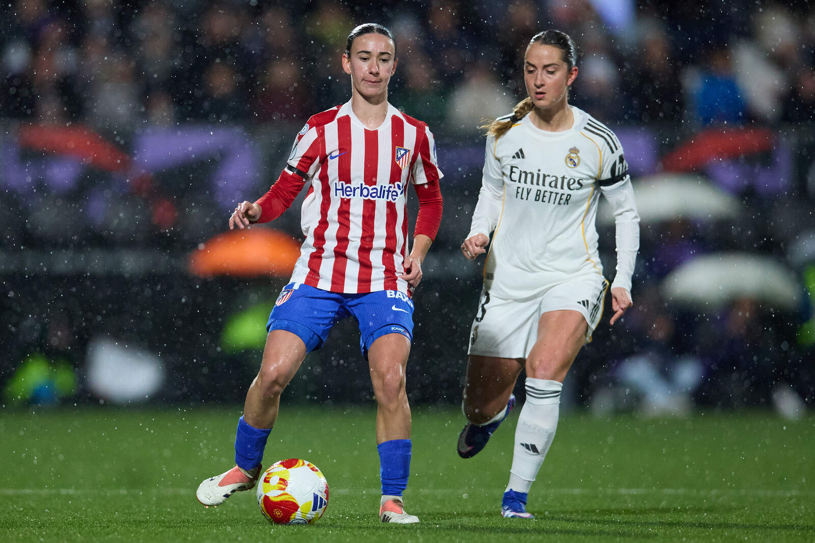 Un Atlético mejorado buscaba recortar distancias en la segunda parte