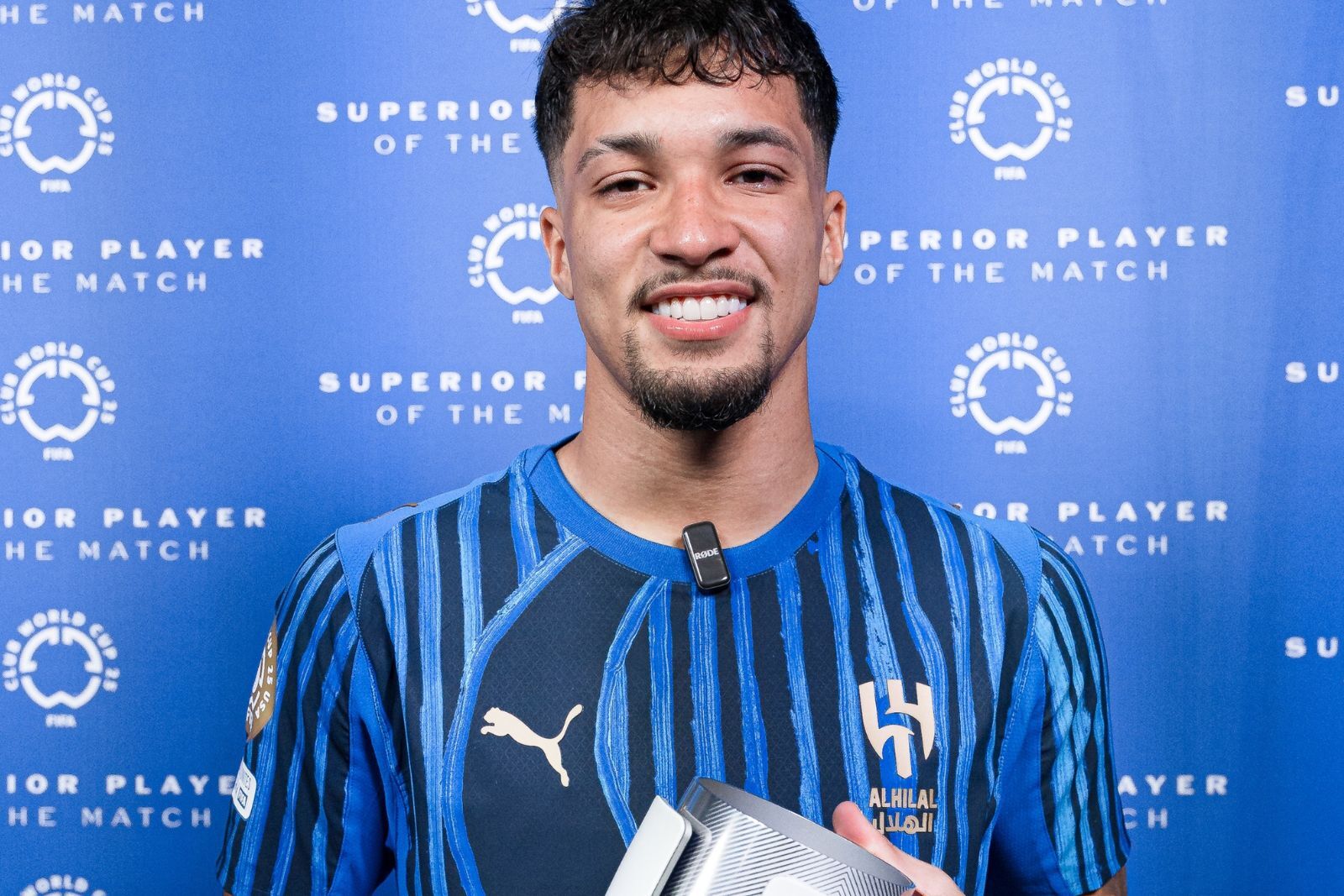 Marcos Leonardo durante el Mundial de clubes (Fuente: @X: @Alhilal_FC y Canva)