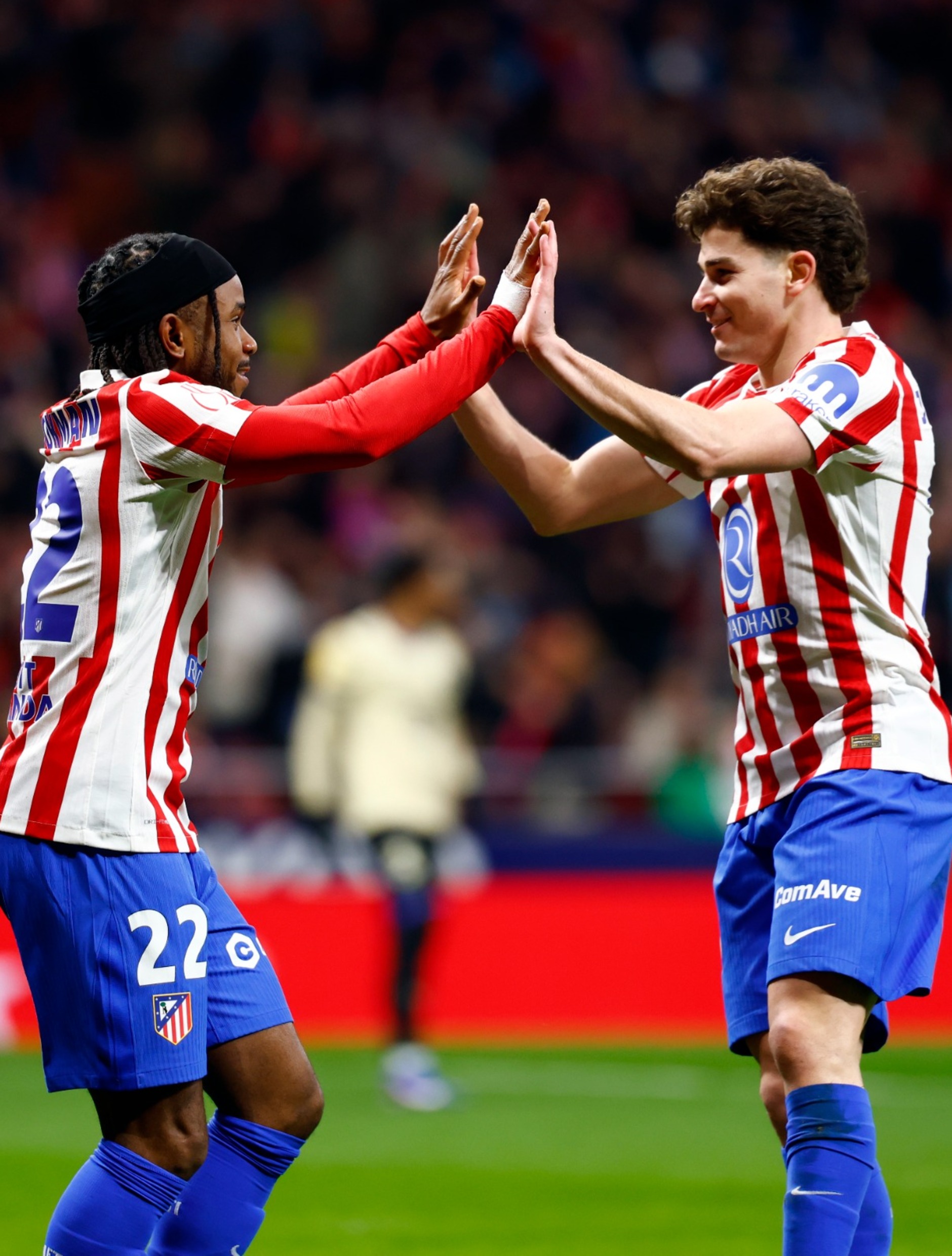 Julián y Lookman