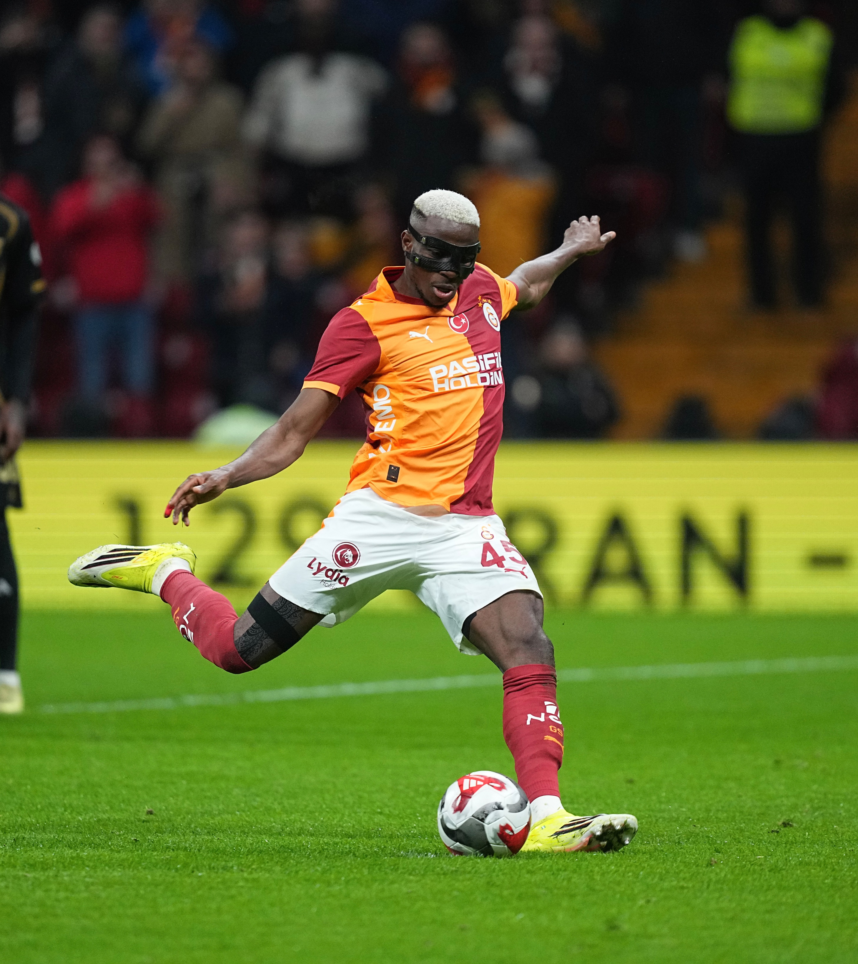 Osimhen/Galatasaray X