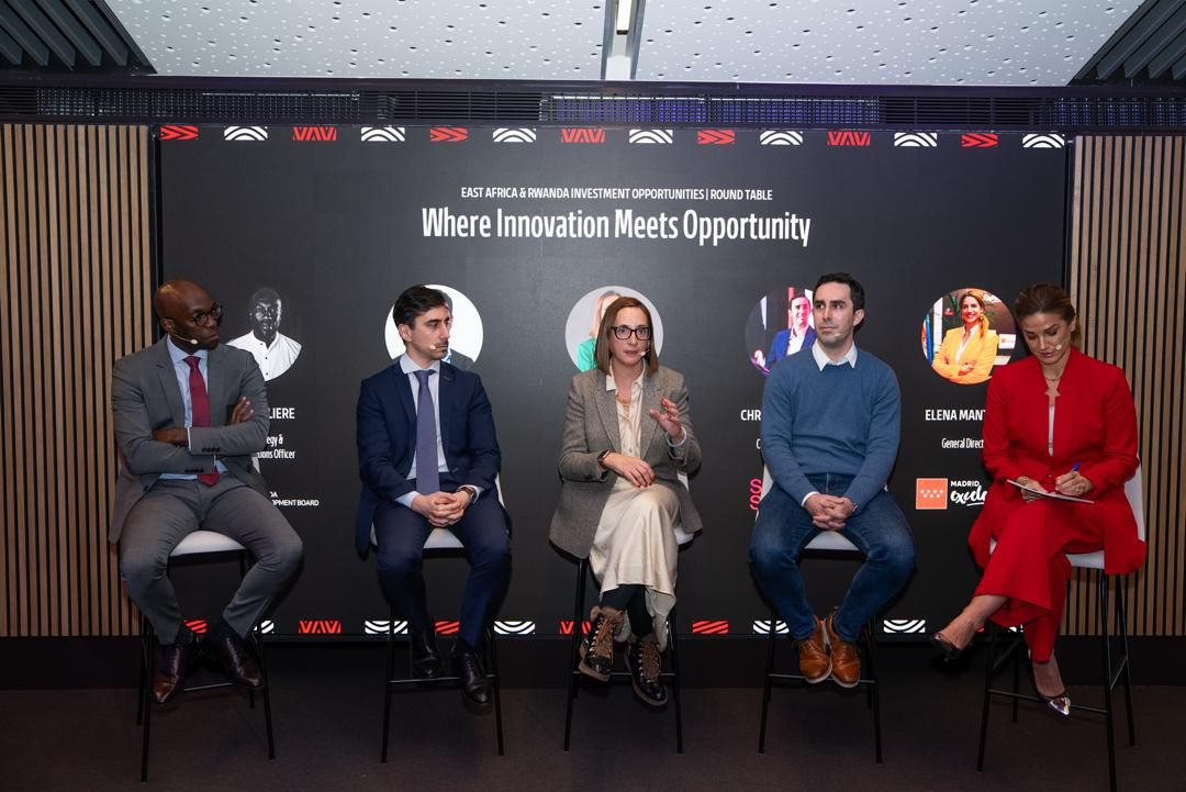 Momento de la mesa redonda en el Metropolitano | Fuente @Atleti