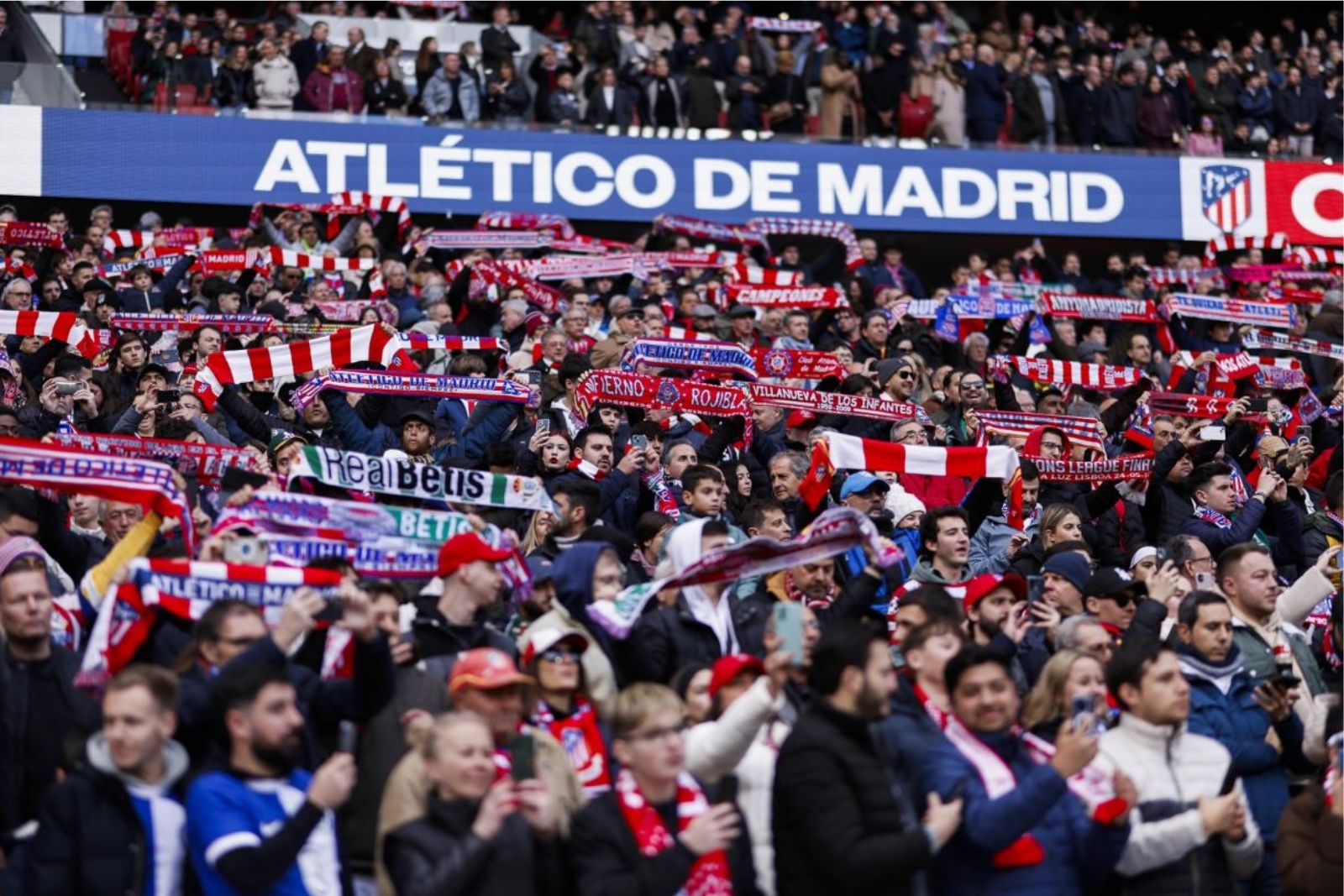 Los aficionados, ilusionados con el equipo. ! Fuente: (Atlético de Madrid)