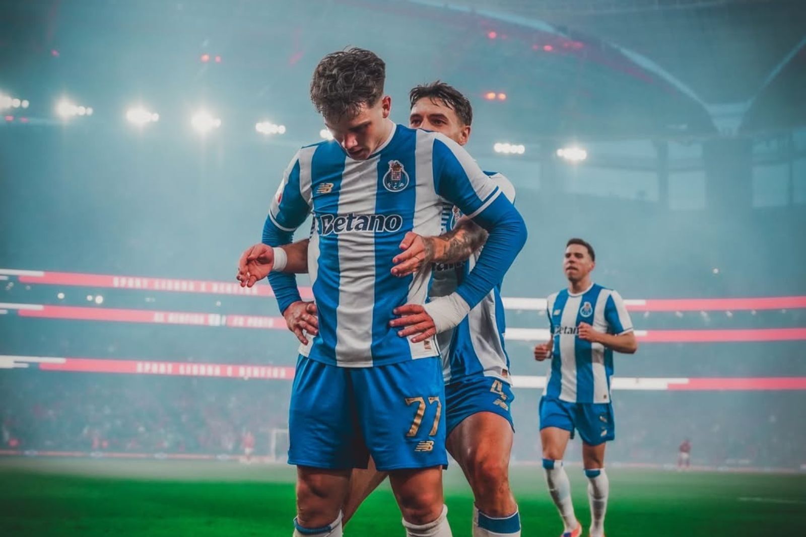 Oskar Pietuszewski, en el foco | Fuente: Oskar Pietuszewski (Instagram)