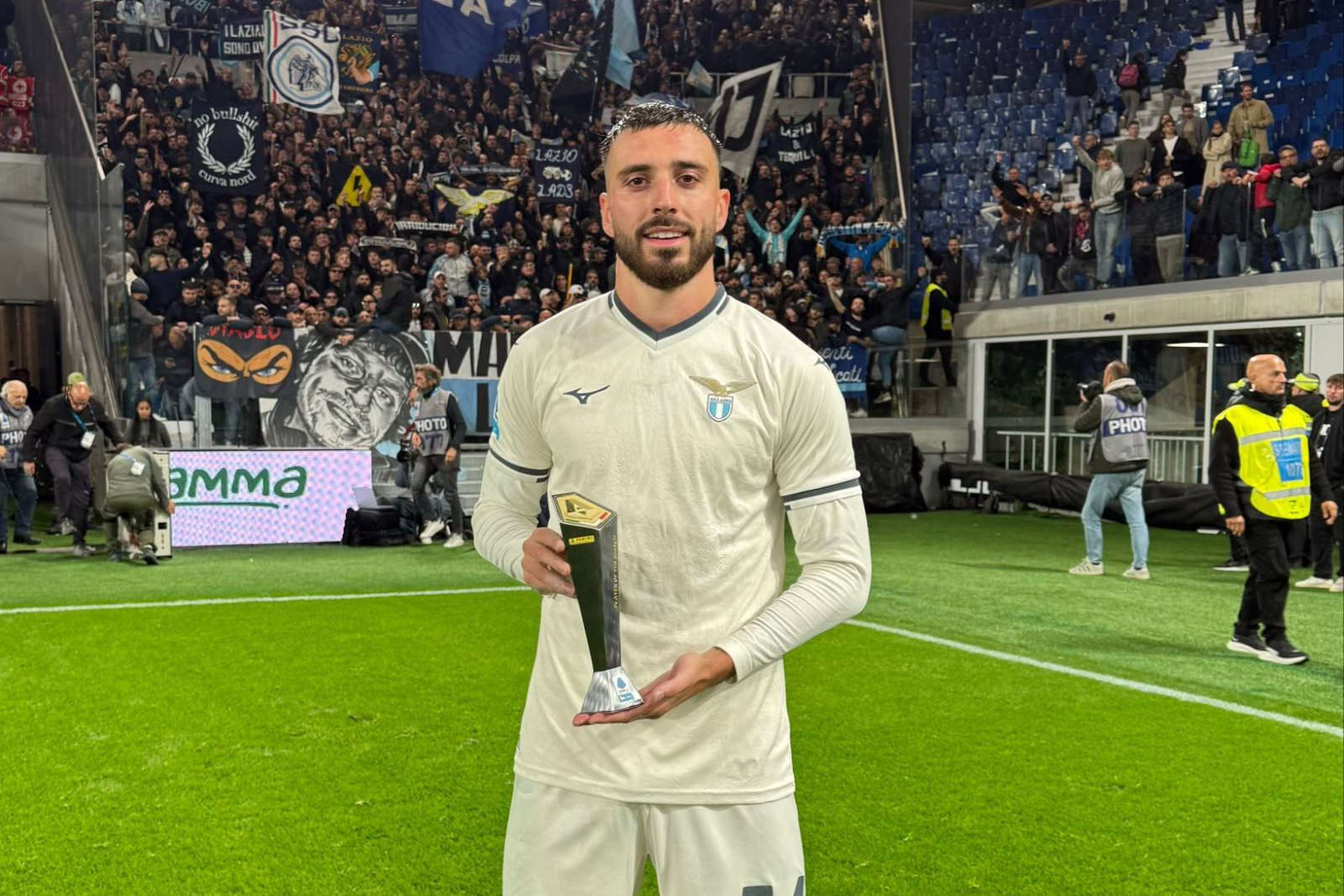 Mario Gila | Fuente (@OfficialSSLazio)