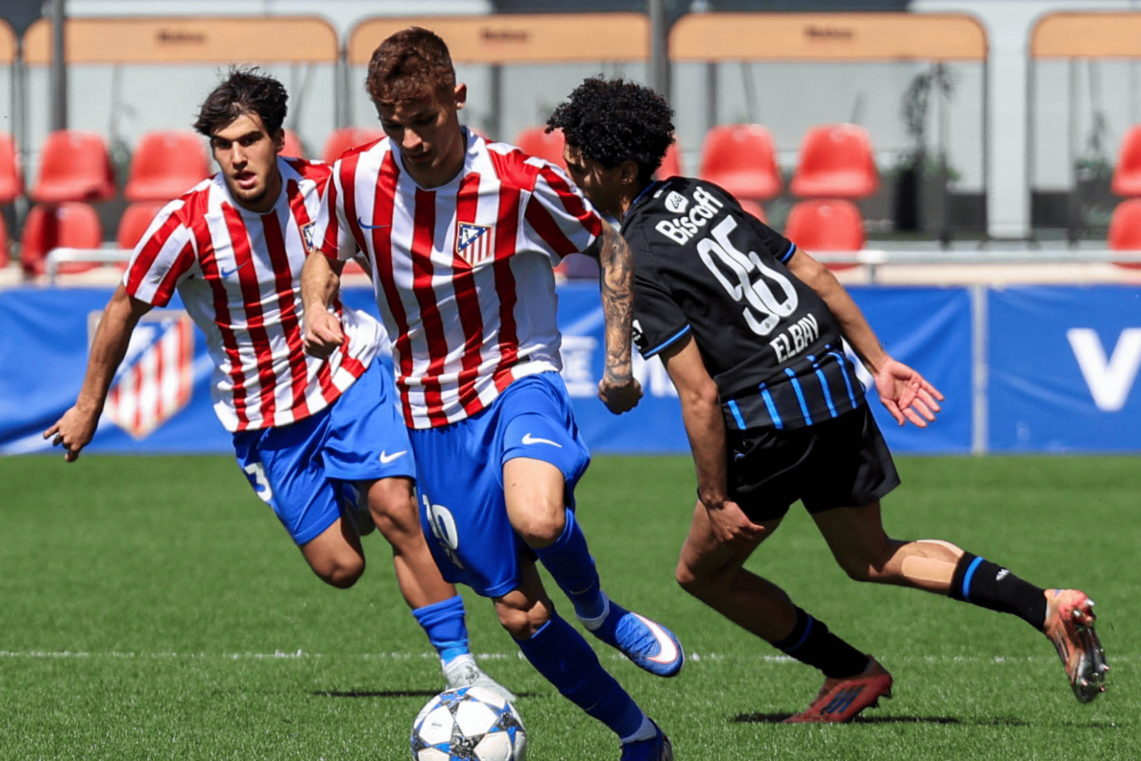 El juvenil rojiblanco no pudo plantarle cara al equipo belga | Fuente (@AtletiAcademia)