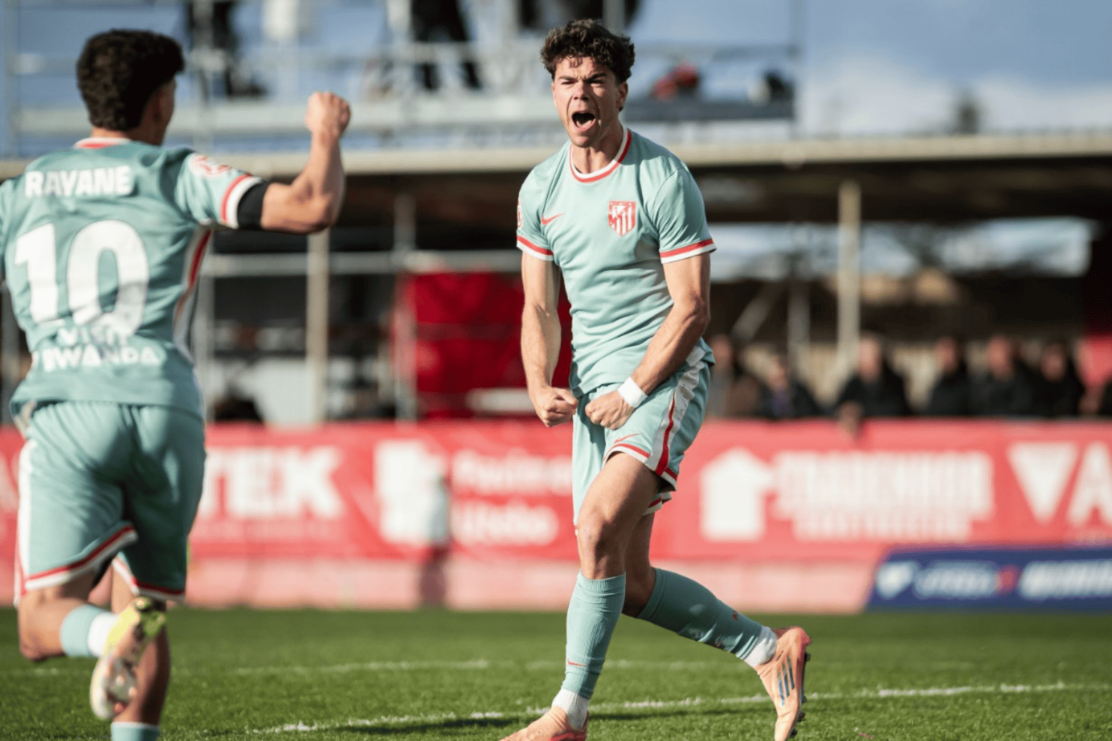 Rafa Llorente celebrando un gol | Fuente (@rafallorente10)