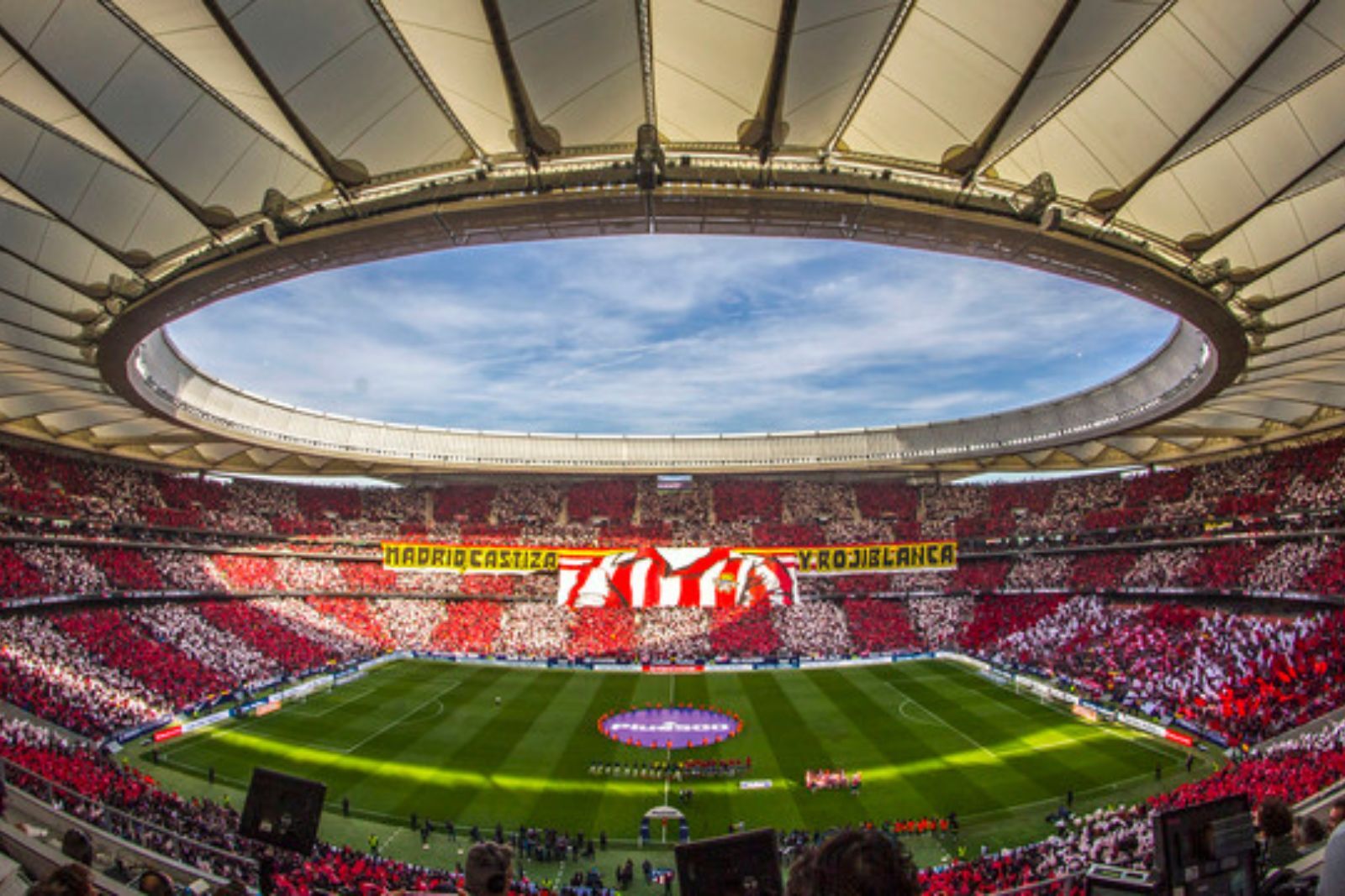Tifo en el Metropolitano | Fuente (@Atleti)