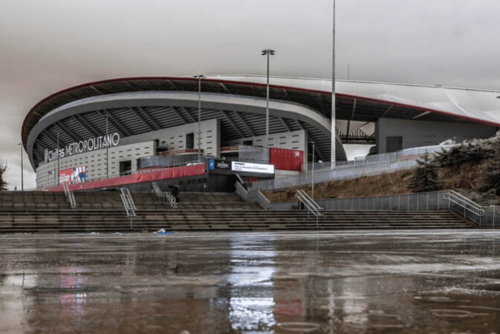 El Estadio Metropolitano en un día de lluvia | Fuente (Archivo)