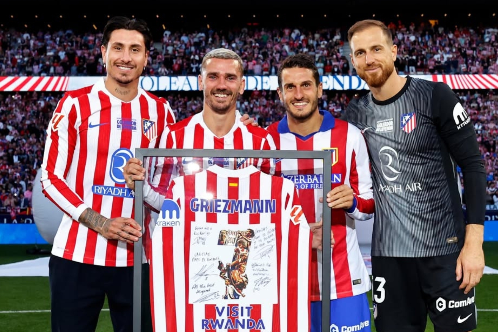 La imagen para el recuerdo de los capitanes en la despedida de Griezmann | Fuente: (@janoblak)