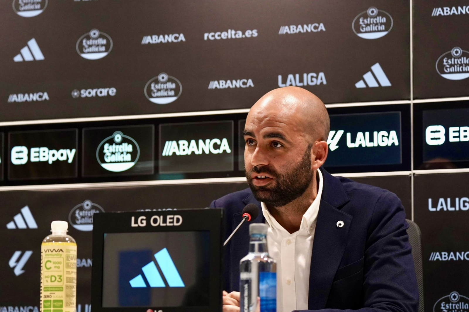 Claudio Giráldez en rueda de prensa | Fuente (@RCCelta)