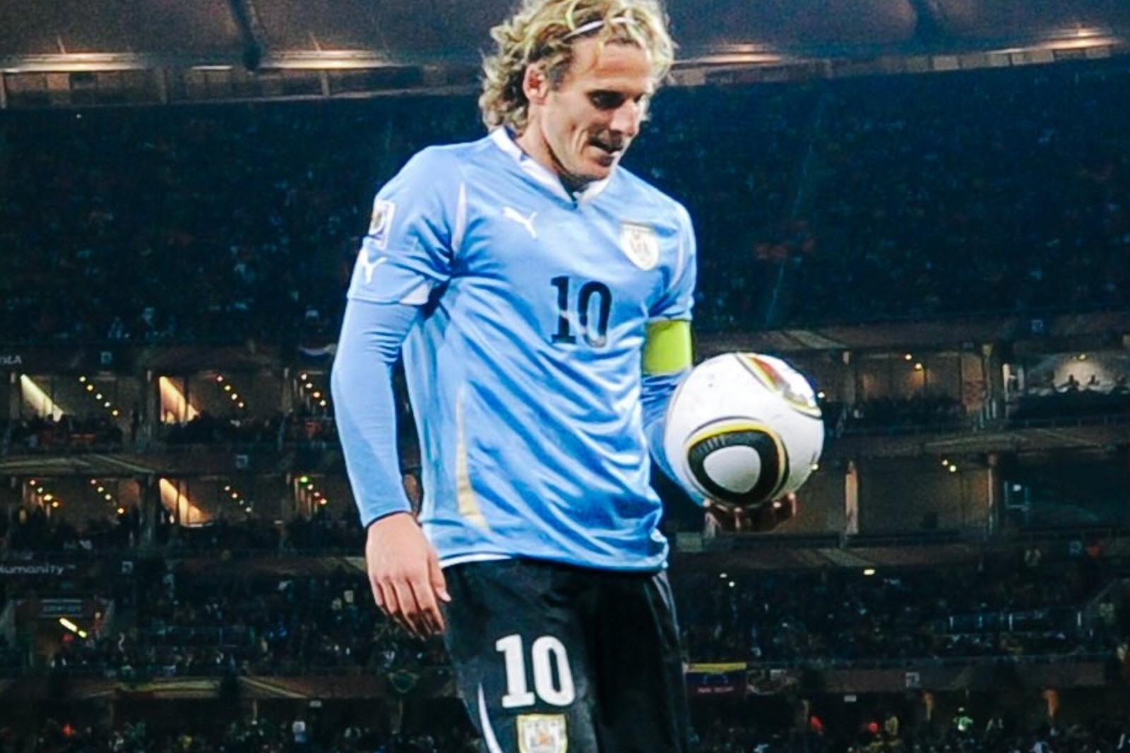 El uruguayo recuerda con cariño sus años de rojiblanco | Fuente: (@fifaworldcup)
