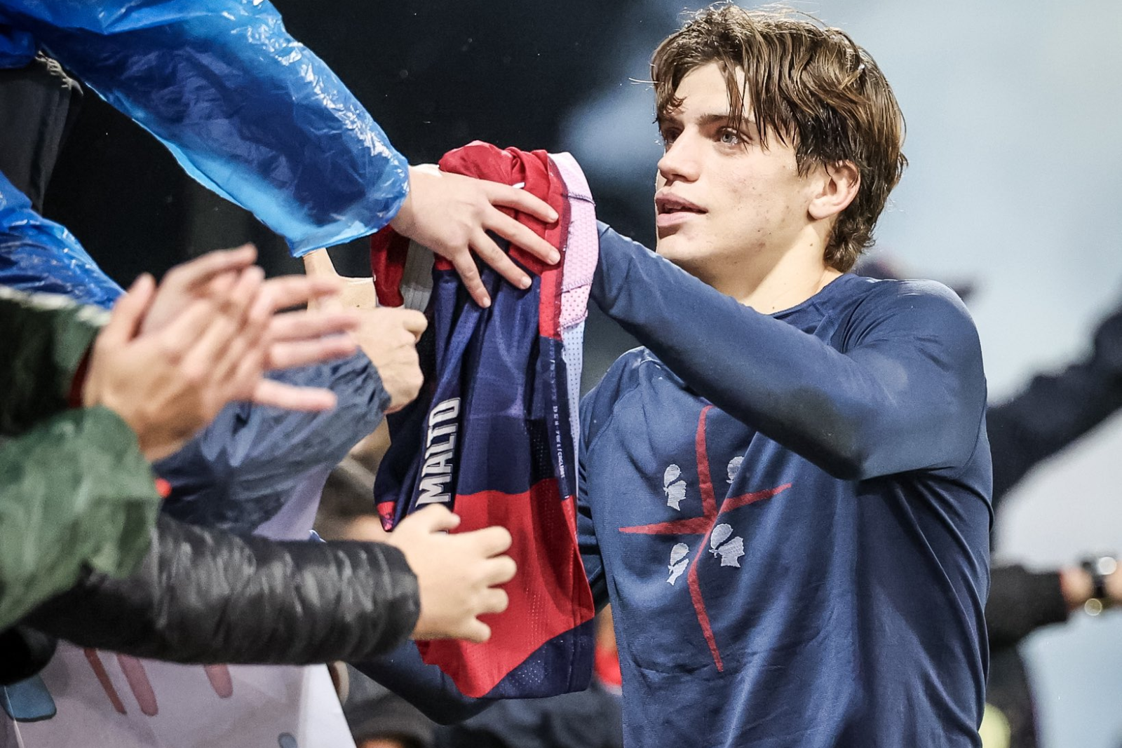Marco Palestra con el Cagliari | Fuente (@CagliariCalcio)