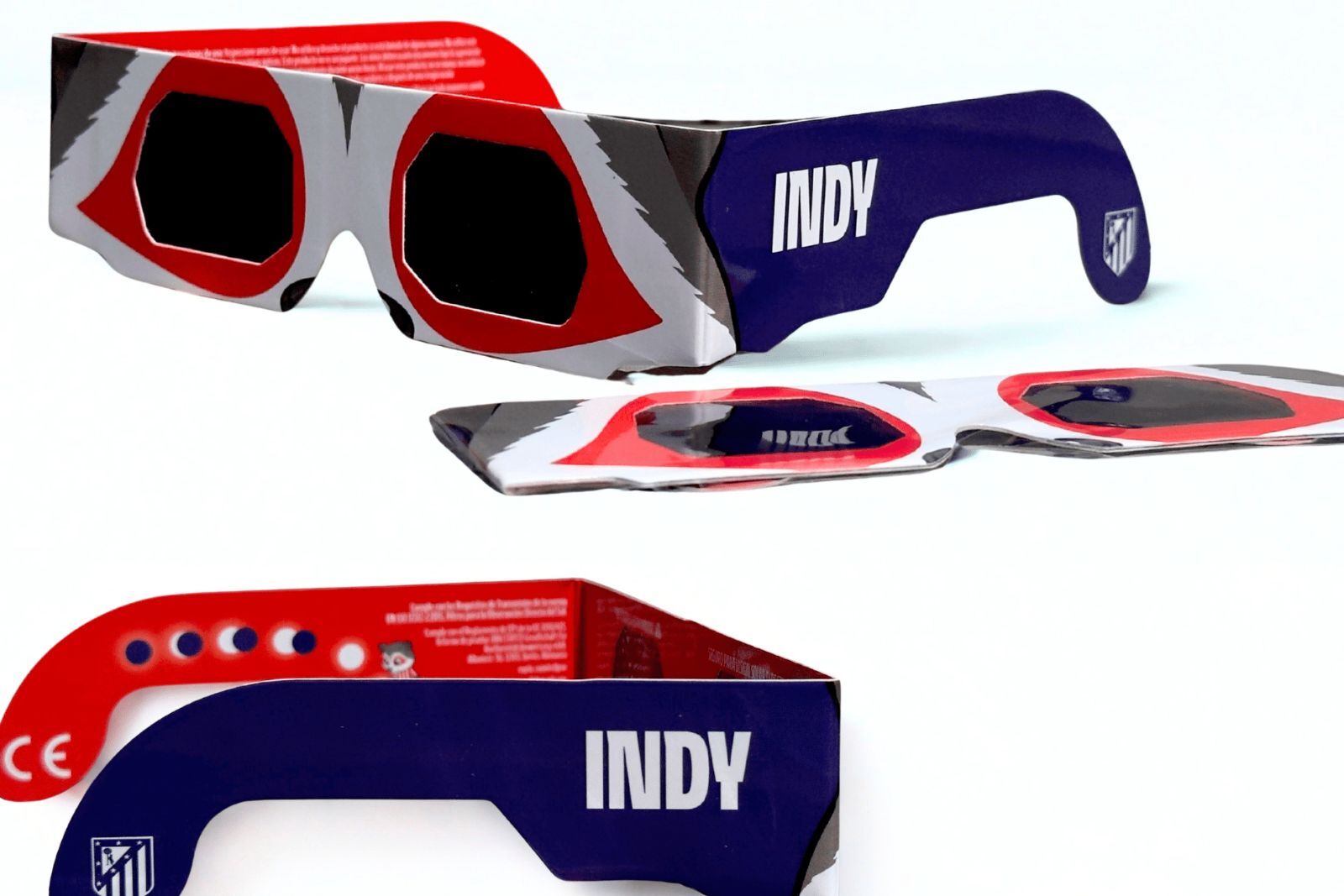 Colaboración colchonera con Roptic para vivir el eclipse Fuente @Roptic Tienda oficial Canva